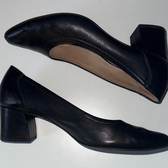 Paul Green Black Soft Leather Block Heel Pumps Almond Toe - Picture 2 of 5